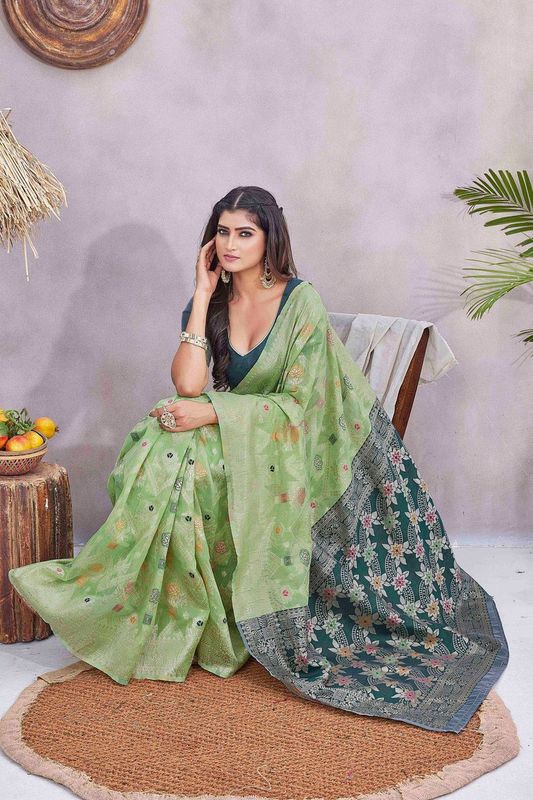 Pista Wevon Jacquard Designer Silk Blend Saree