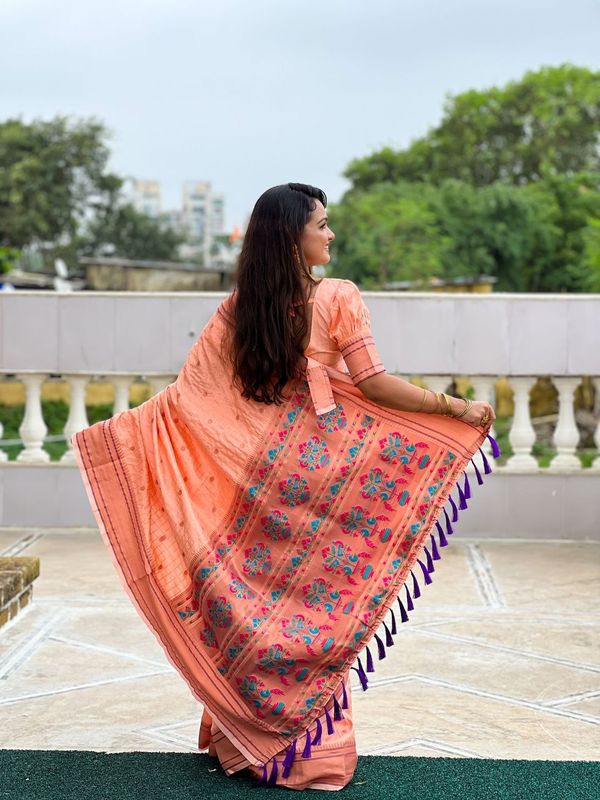 Peach Paithani Silk Wevon Paithani Designer Traditional Rich Partywear Saree