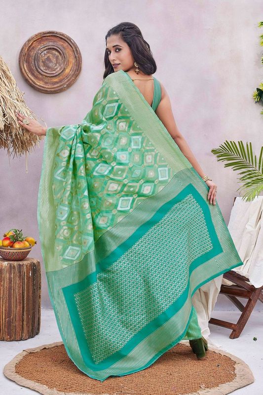 Pista Wevon Jacquard Designer Silk Blend Saree
