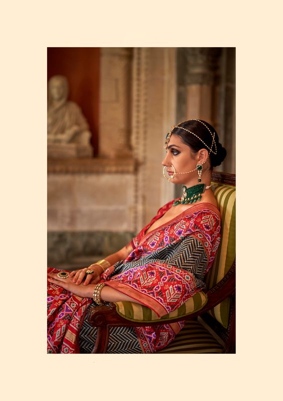 Black Weaving Designer & Printed Silk Saree