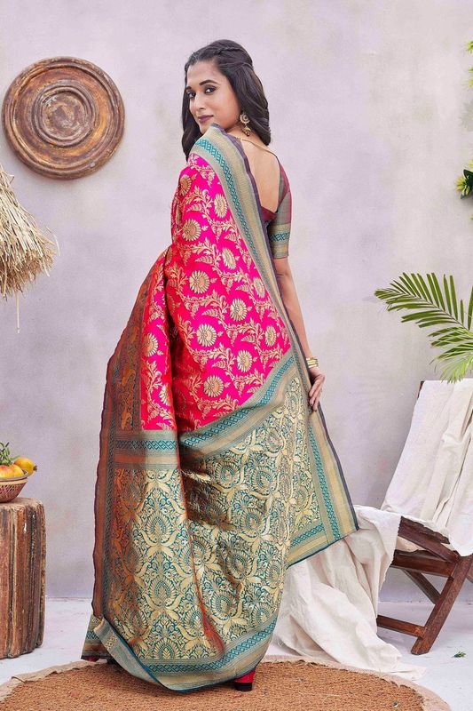 Pink Color Glamorous Wevon Jacquard Designer Silk Blend Wedding Season Saree