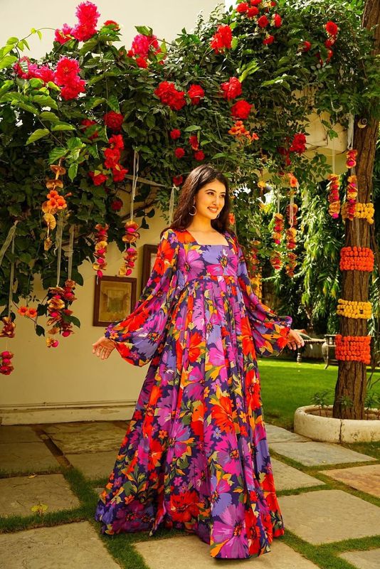multicolorHeavy GeorgetteKurtas