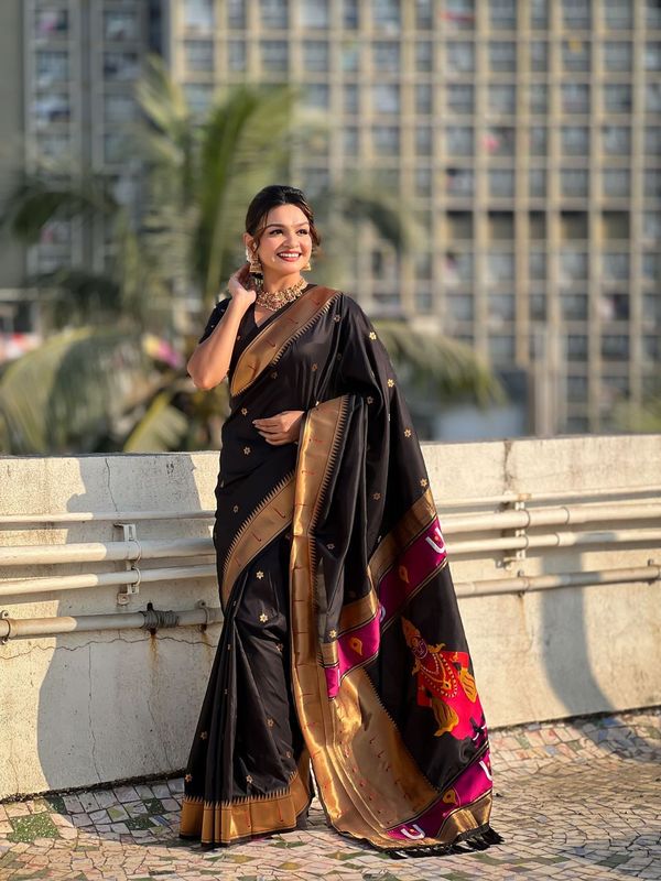 Black Wevon Paithani Vitthala Designer Soft Silk Saree