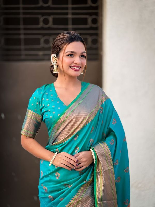 Rama Color Soft Silk Fabric Graceful Wevon Nath Meenakari Designer Saree