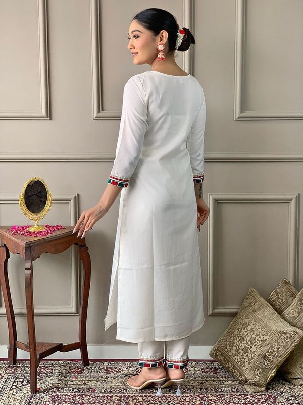 Women Embroidered Straight Kurta with Pant And Printed Dupatta Sets