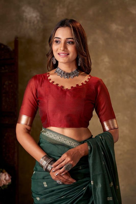 Green Cotton Woven Saree With Tassels on Pallu and Stitched Red Blouse