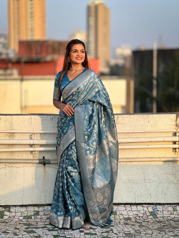 Blue Color Banarasi Silk Wevon Jari Designer Rich Looks Partywear Saree