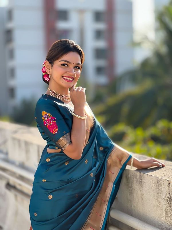 Navy Blue Wevon Paithani Vitthala Designer Soft Silk Saree