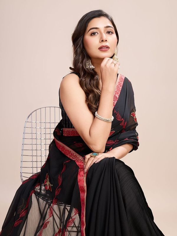 Black Designer Embroidery Work Georgette Saree
