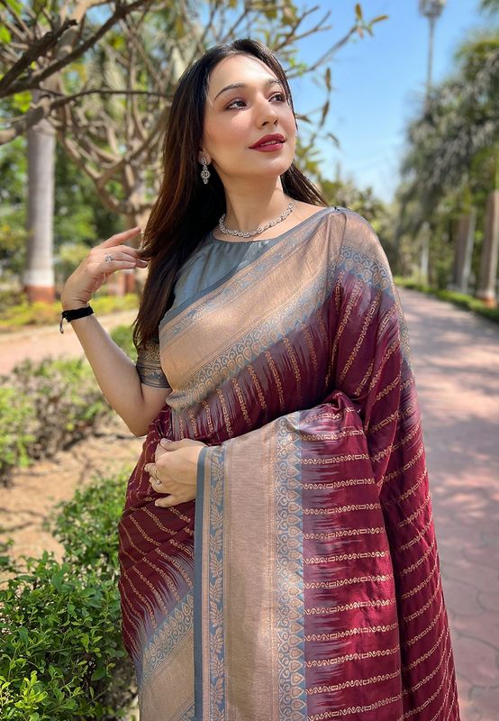 Brown Soft Silk Weaving Jari Designer Graceful Traditional Saree