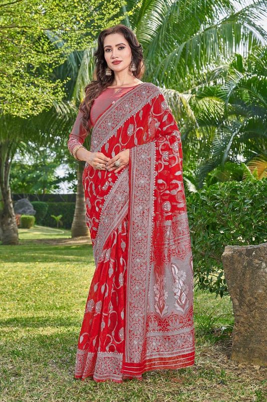 Red Color Silk Cotton Wevon Thread Designer Ethnic Casual Looks Saree