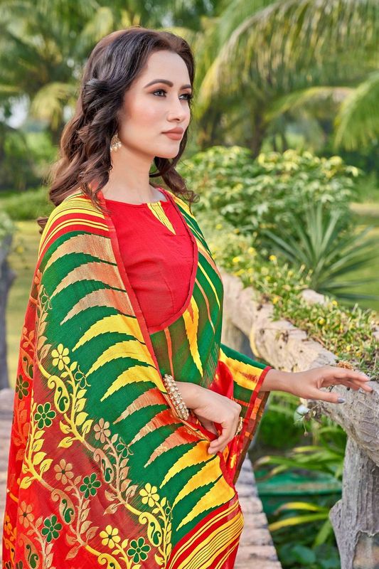 Red Color Silk Cotton Wevon Thread Designer Ethnic Casual Looks Saree