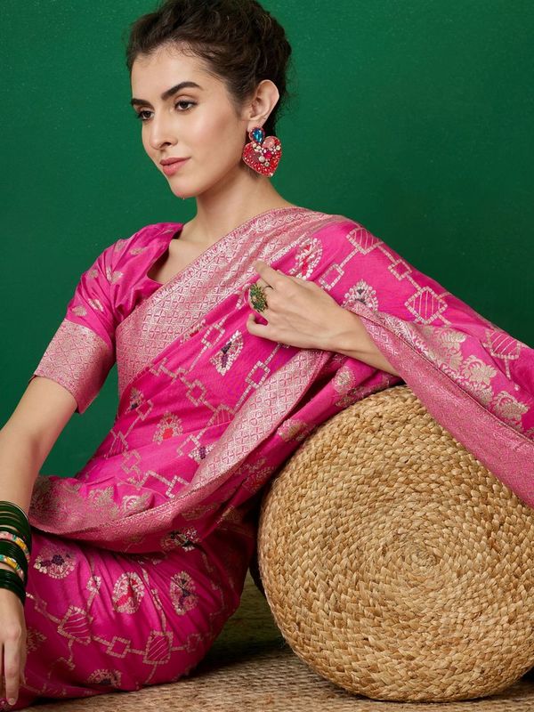Pink Wevon Jacquard Designer Staple Dola Cotton Saree