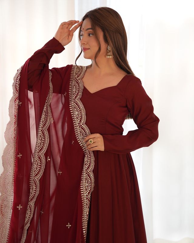 Maroon Pure Roman Silk Chanderi Fabric Fully Flared Anarkali Pant With Dupatta Set