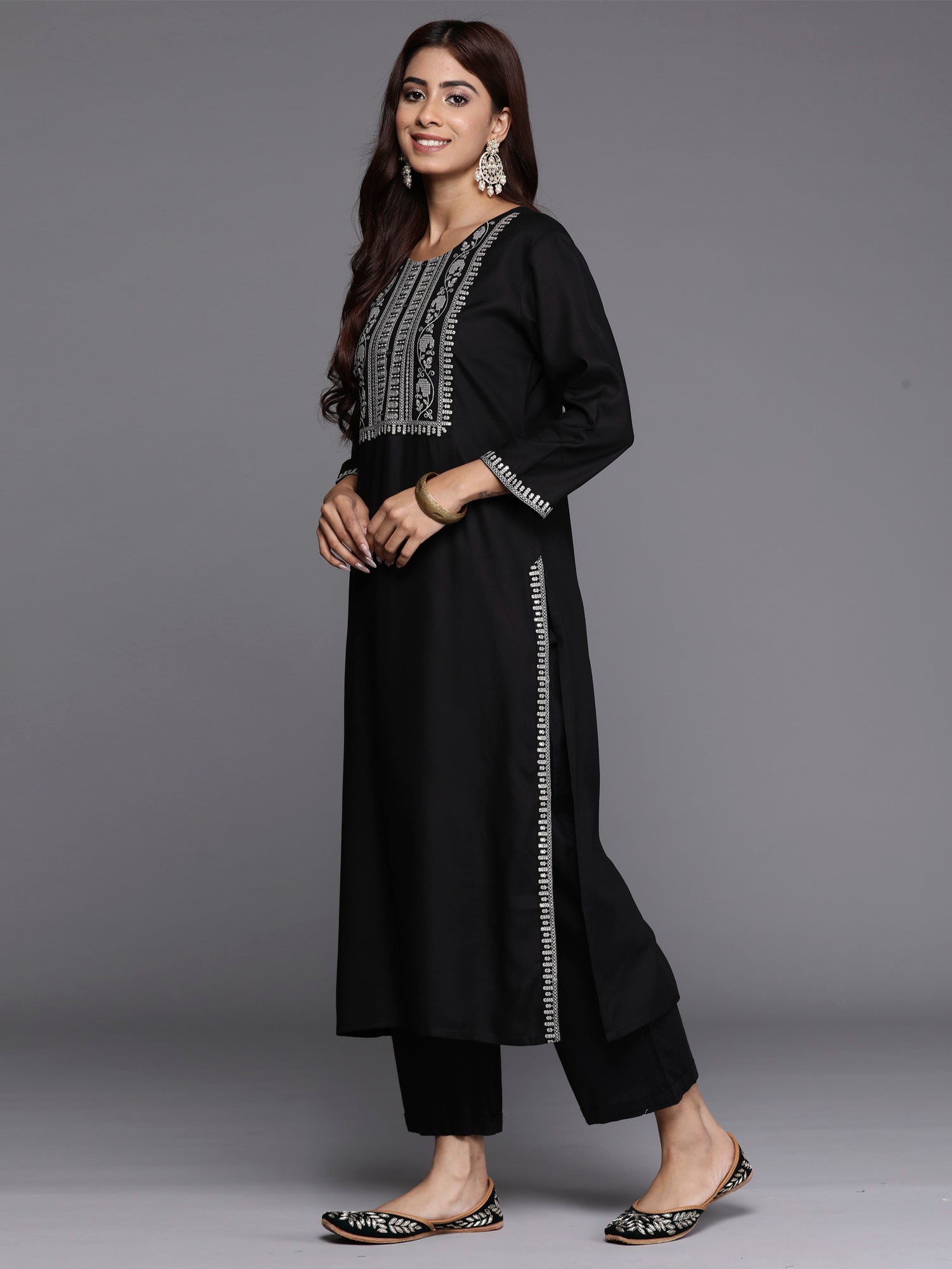 Women Black Embroidered Straight Kurtas