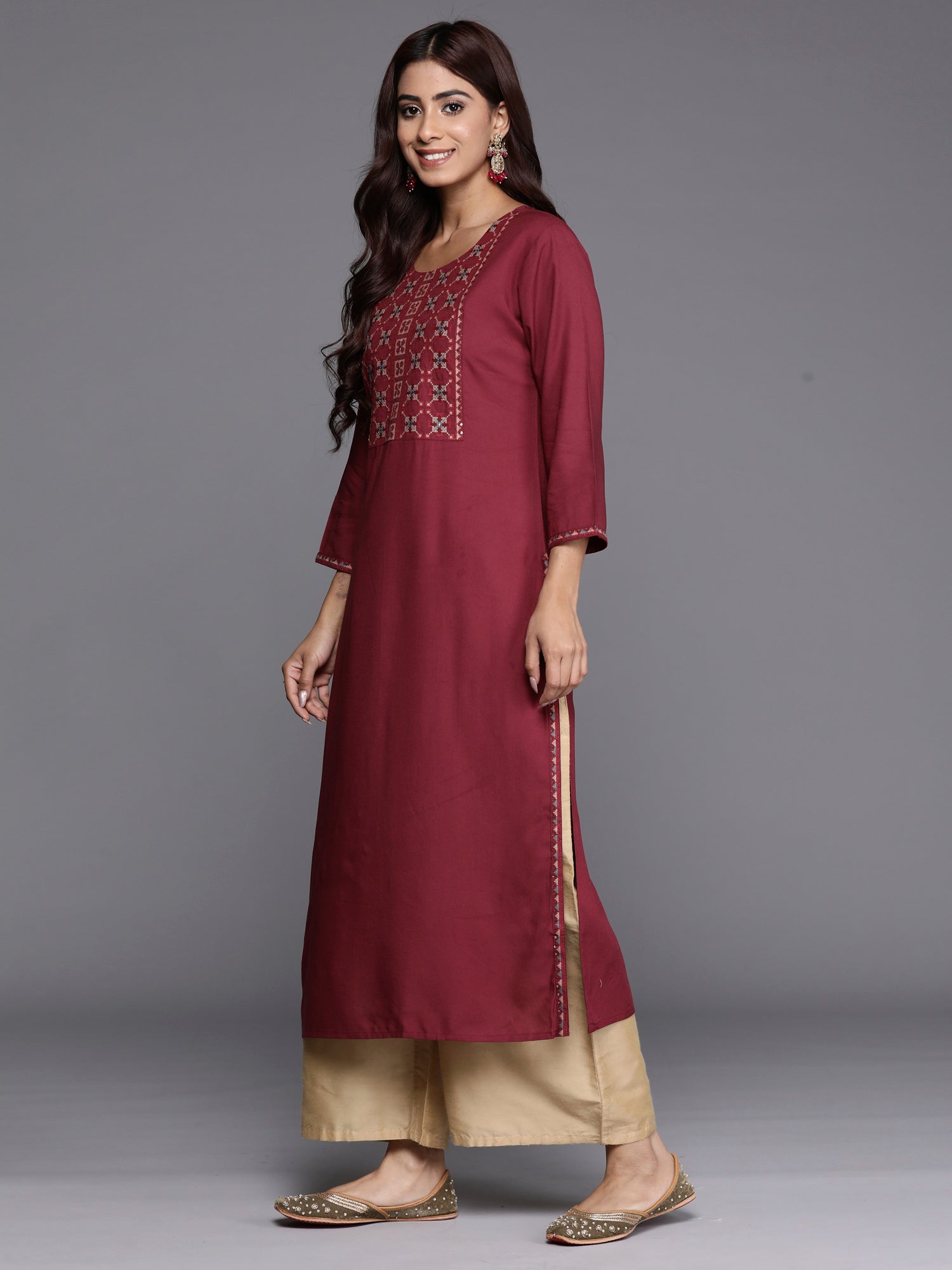 Women Burgundy Embroidered Straight Kurtas