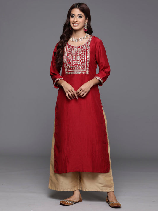 Women Maroon Embroidered Straight Kurtas