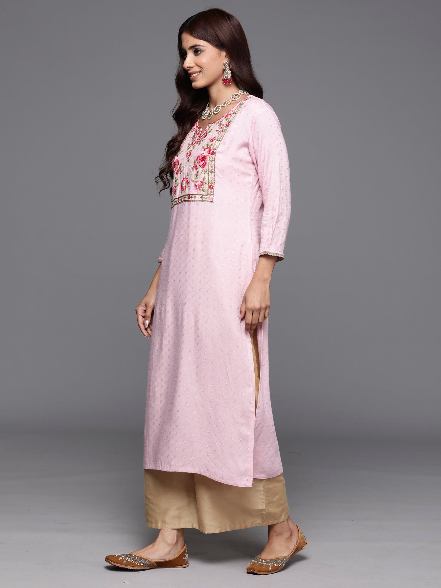 Women Pink Embroidered Straight Kurtas