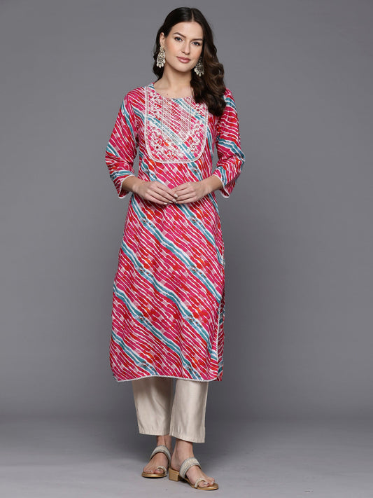 Women Pink Printed Straight Kurtas