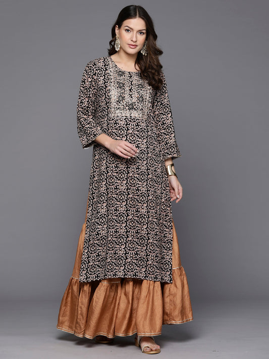 Women Black Printed Straight Kurtas