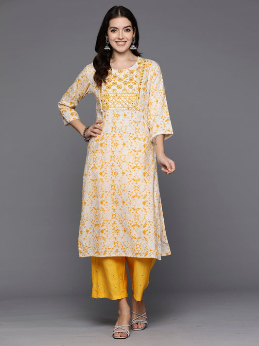 Women Off White Printed Straight Kurtas