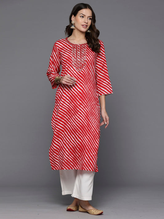 Women Red Printed Straight Kurtas