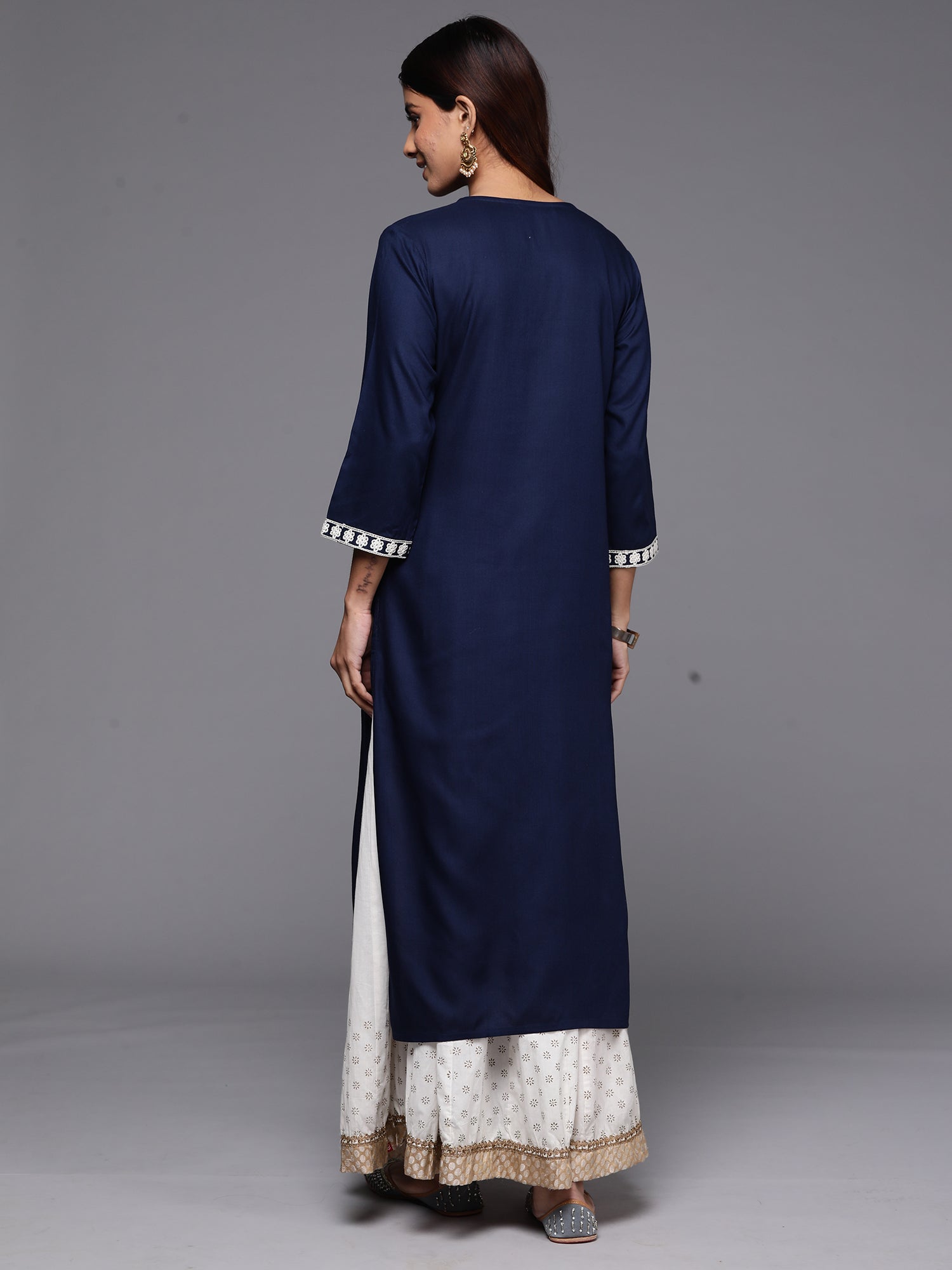 Women Navy Blue Embroidered Straight Kurtas