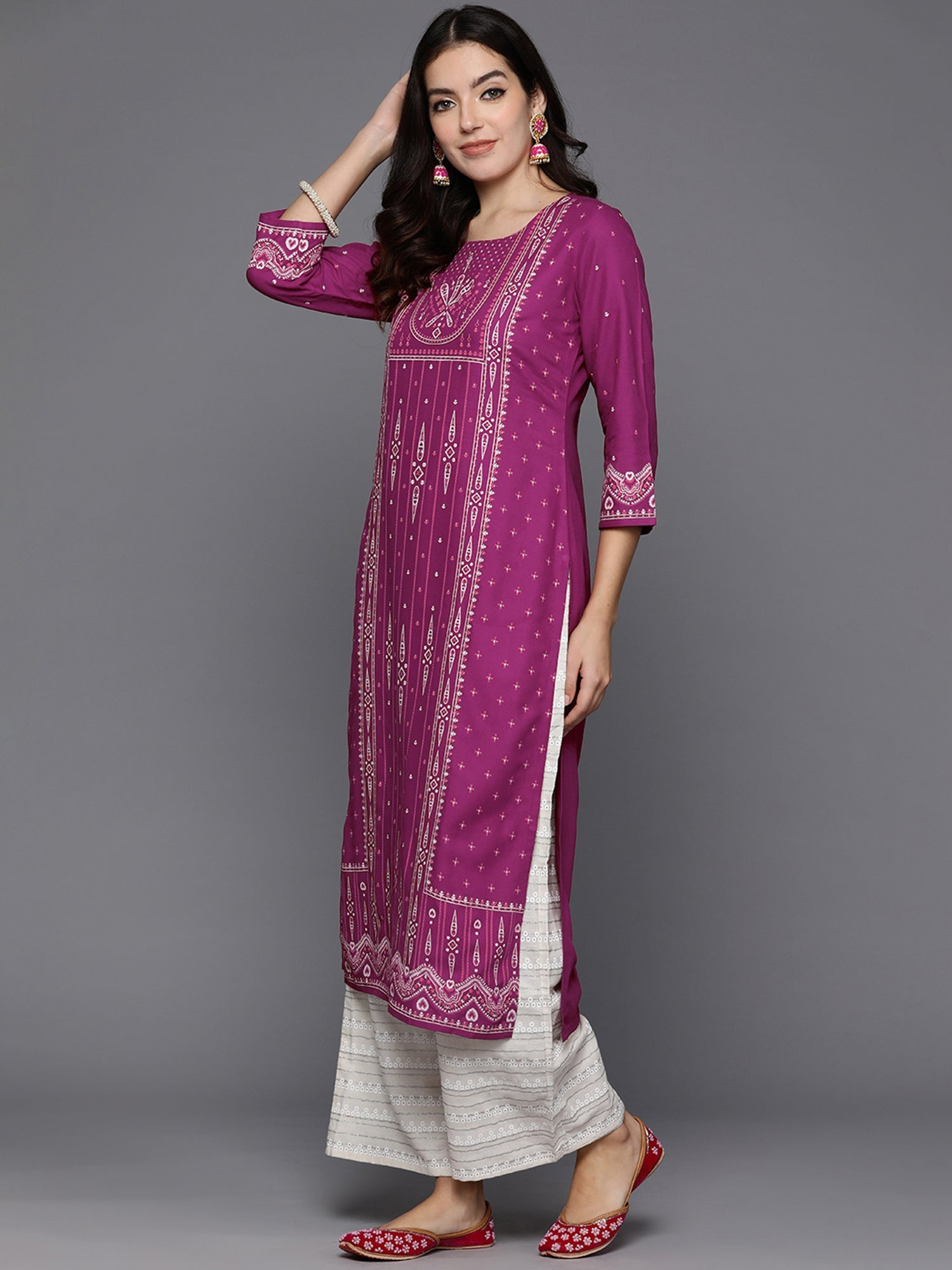 Women Burgundy Printed Straight Kurtas