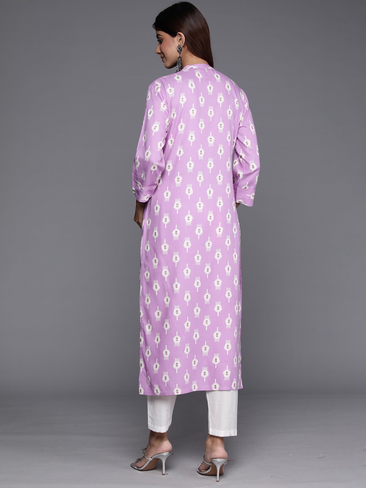 Women Lavender Printed Straight Kurtas
