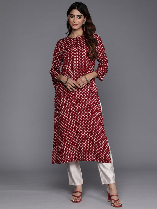 Women Maroon Printed Straight Kurtas