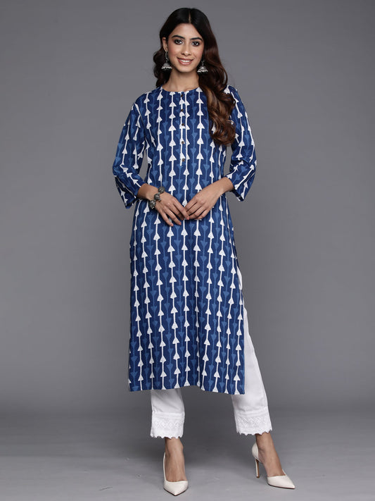 Women Navy Blue Printed Straight Kurtas