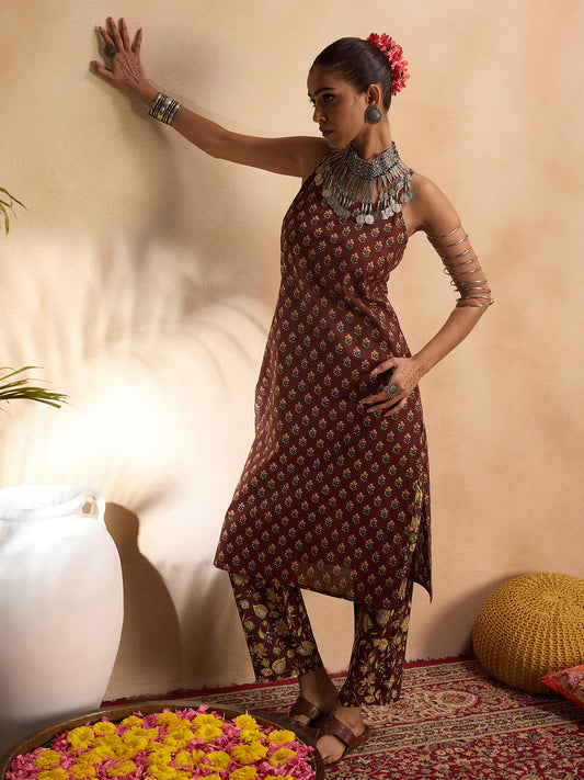 Women Brown Printed Straight Kurta Trousers Set