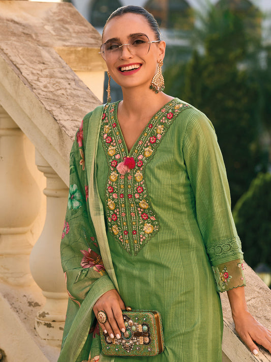 Women Green Embroidered Straight Kurta Trousers With Dupatta Set