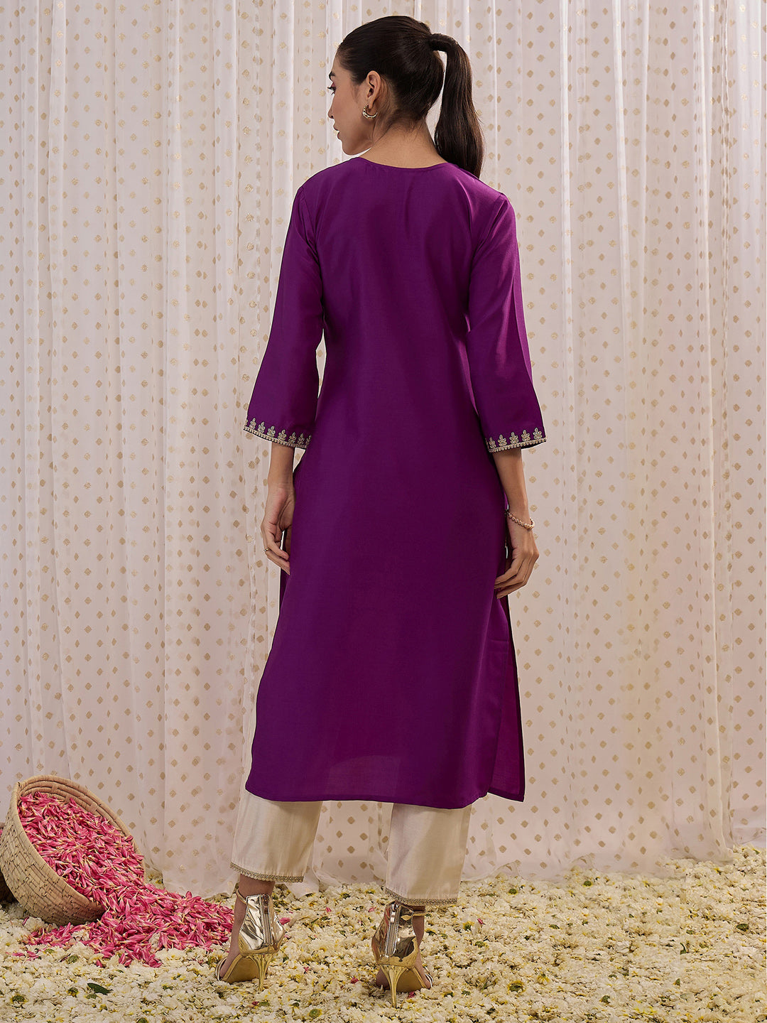Women Purple Embroidered Straight Kurtas