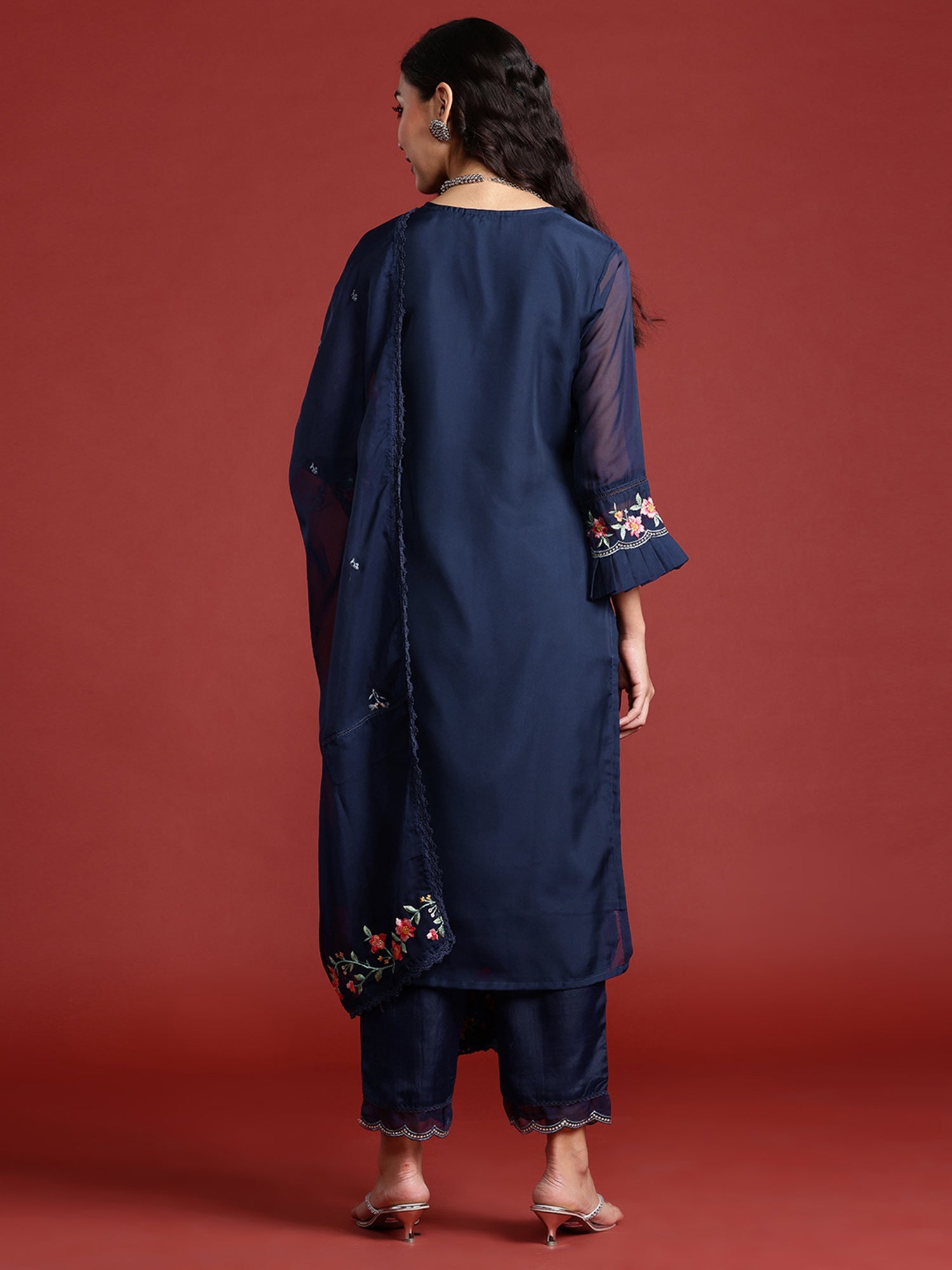 Women Navy Blue Embroidered Straight Kurta Trousers With Dupatta Set