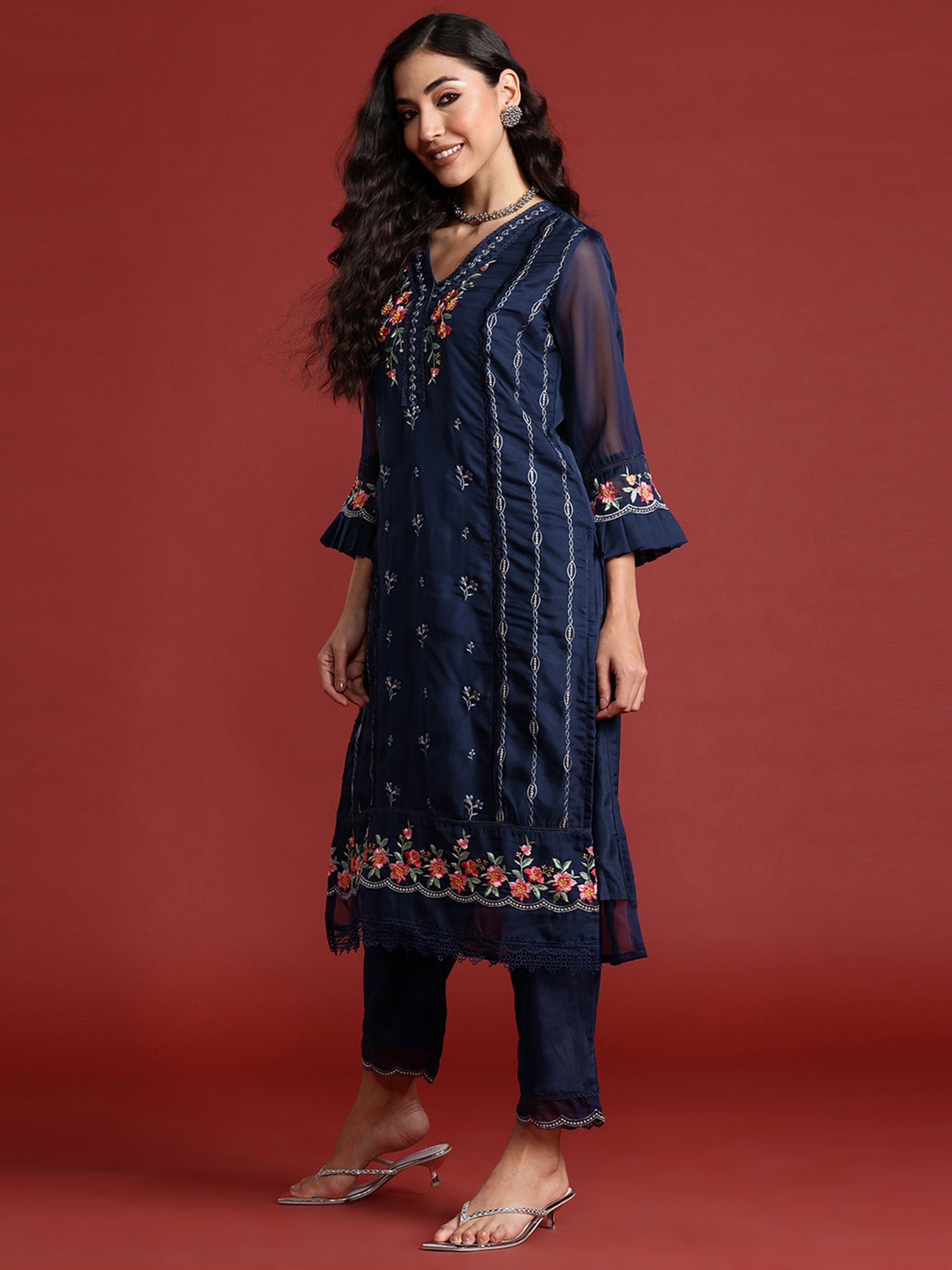 Women Navy Blue Embroidered Straight Kurta Trousers With Dupatta Set