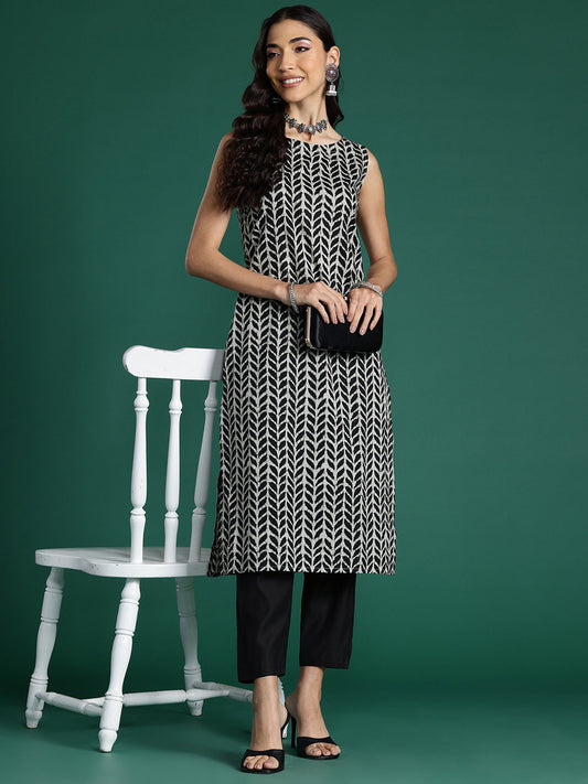 Women Black Printed Straight Kurtas