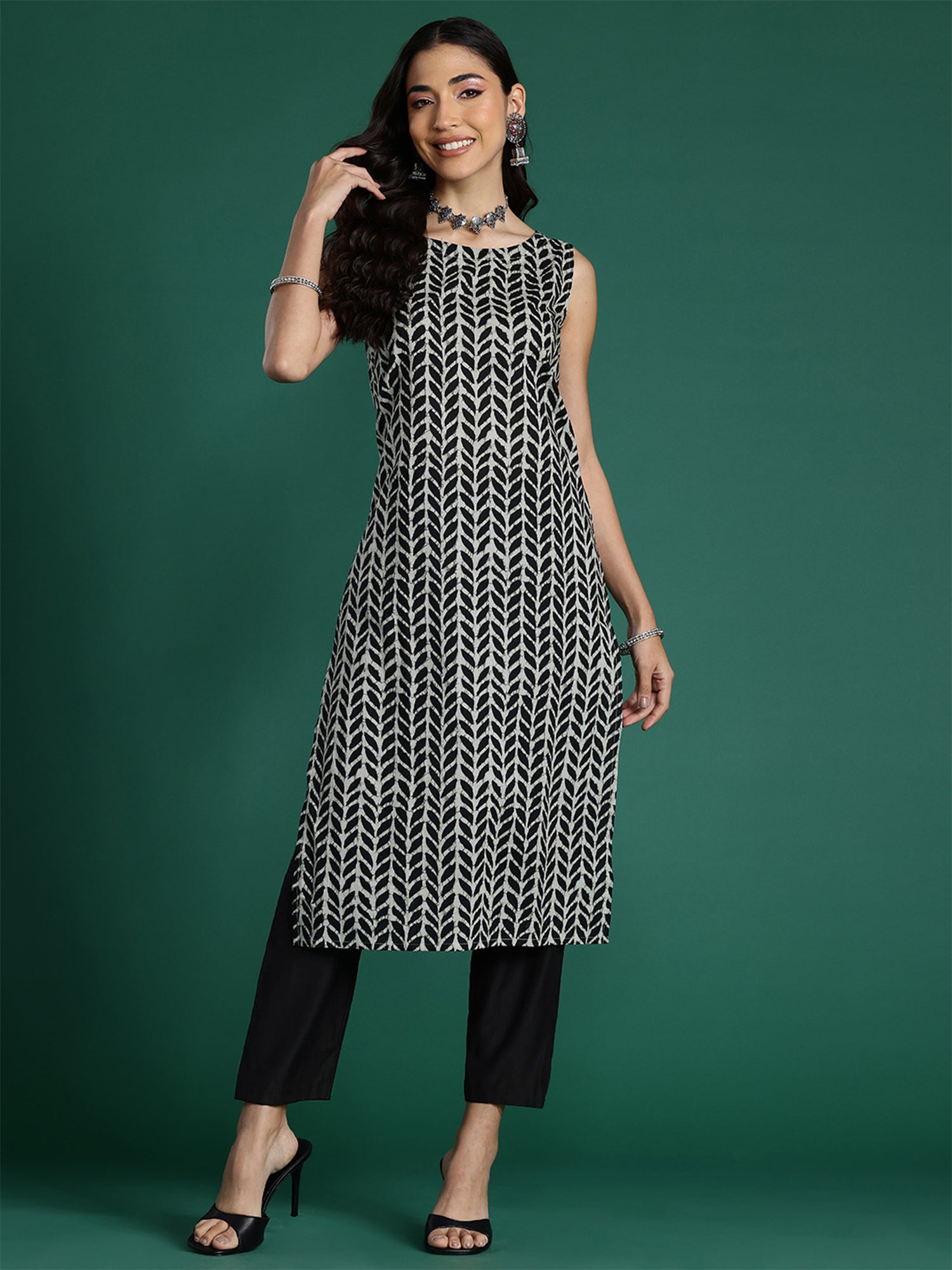 Women Black Printed Straight Kurtas