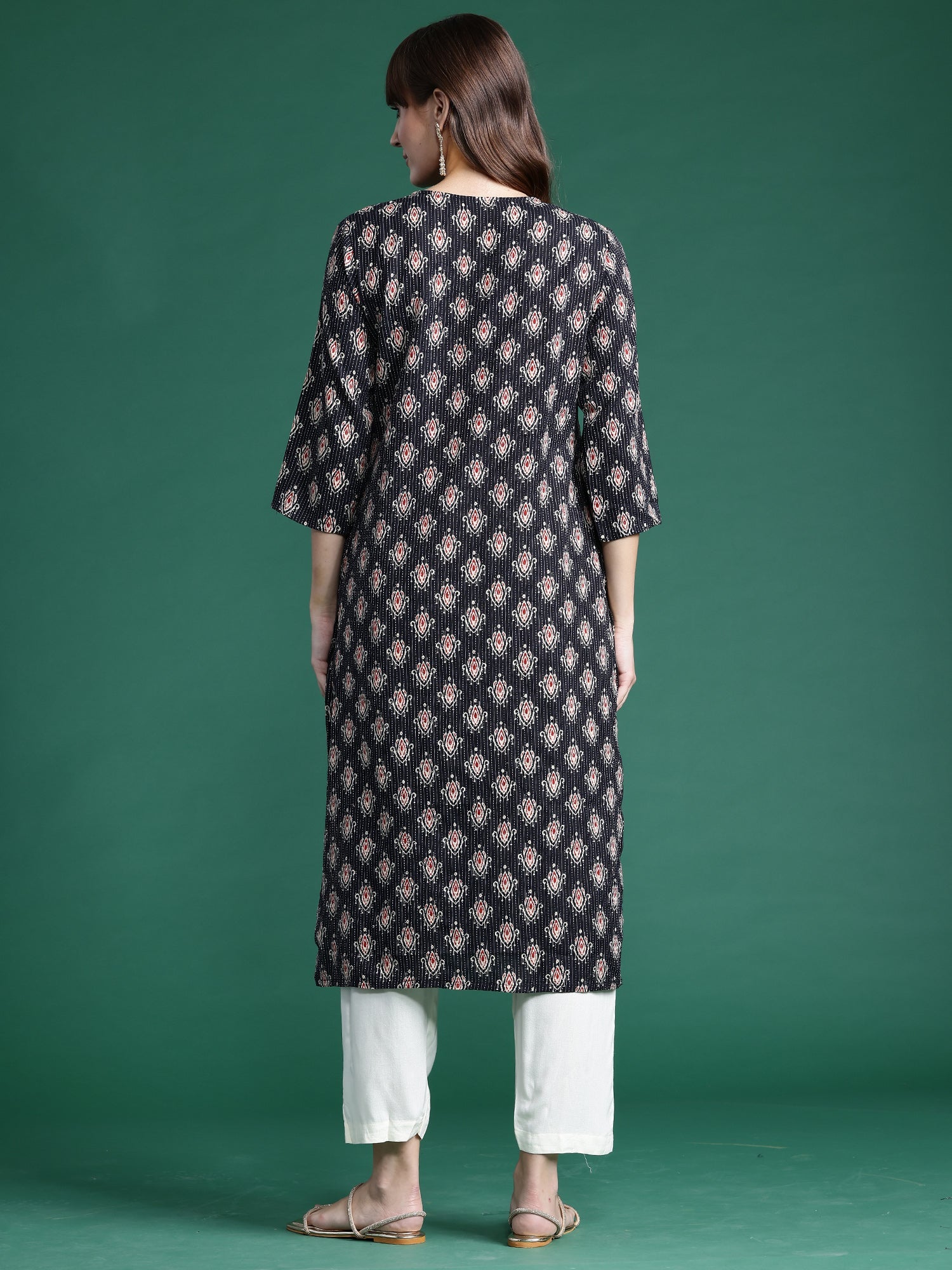 Women Black Printed Straight Kurtas