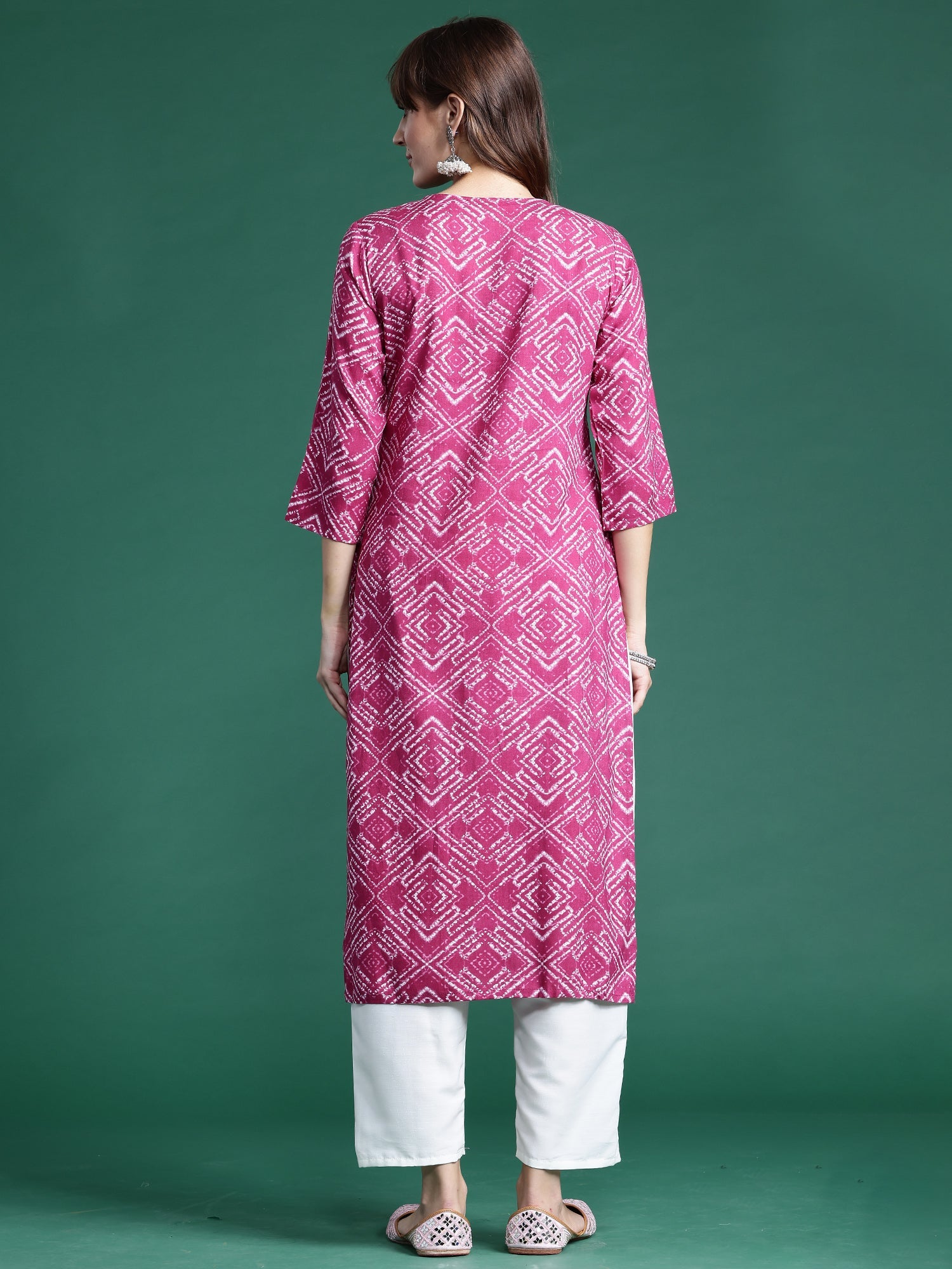 Women Pink Printed Straight Kurtas