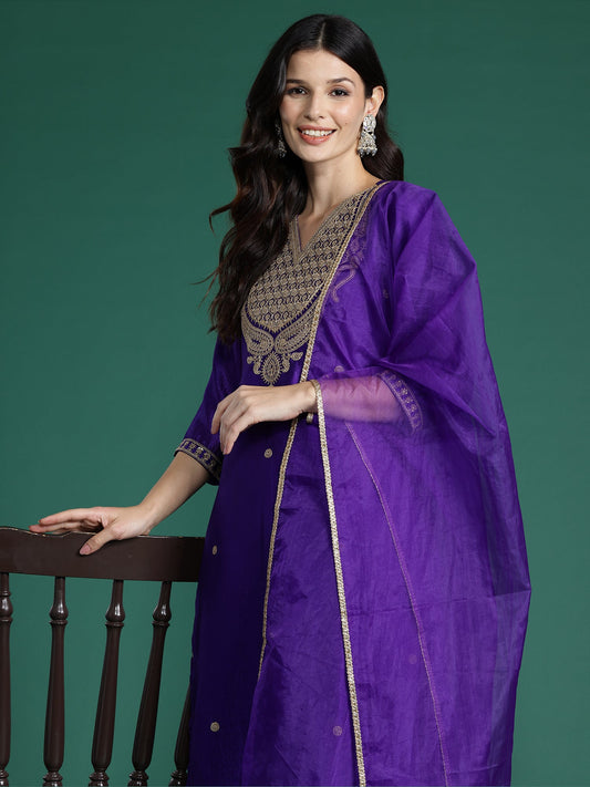 Women Purple Embroidered Straight Kurta Trousers With Dupatta Set