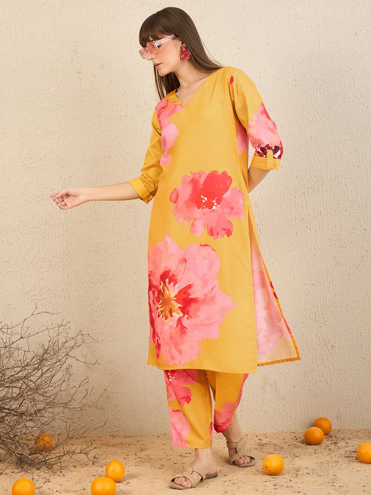 Women Yellow Printed Straight Kurta Trousers Set