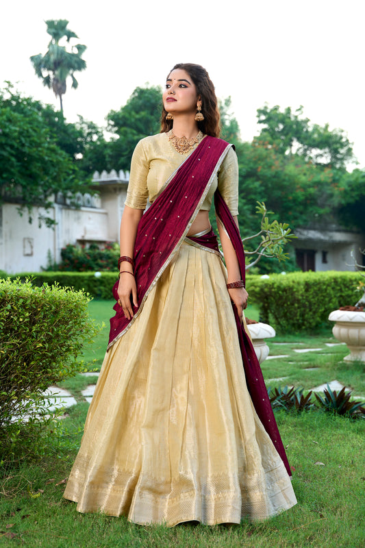 Women's Kanchipuram Lehenga Choli With Dupatta