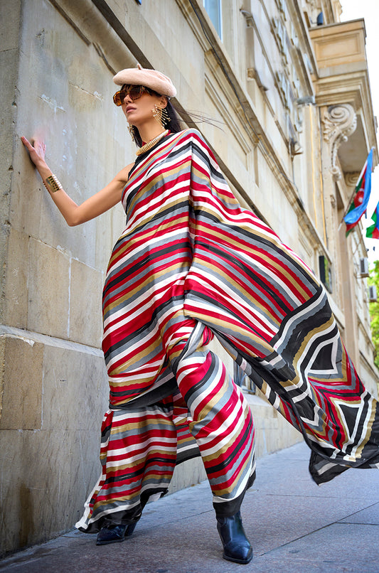 Â Multicolor printed saree