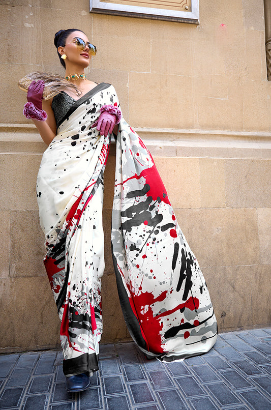 Â Multicolor printed saree