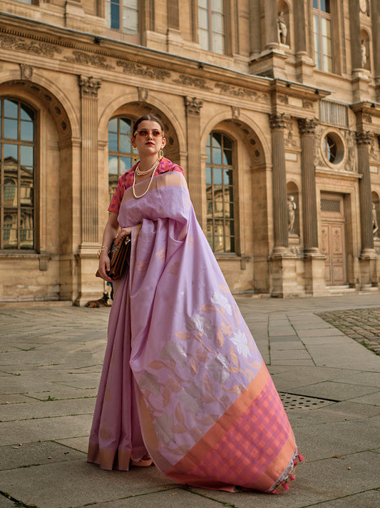 Â Light lavender woven saree