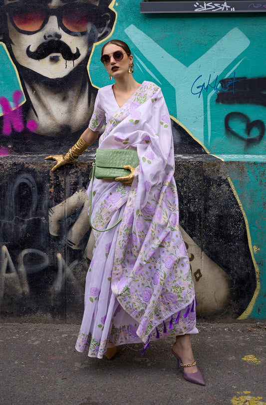 Â Lavender woven saree