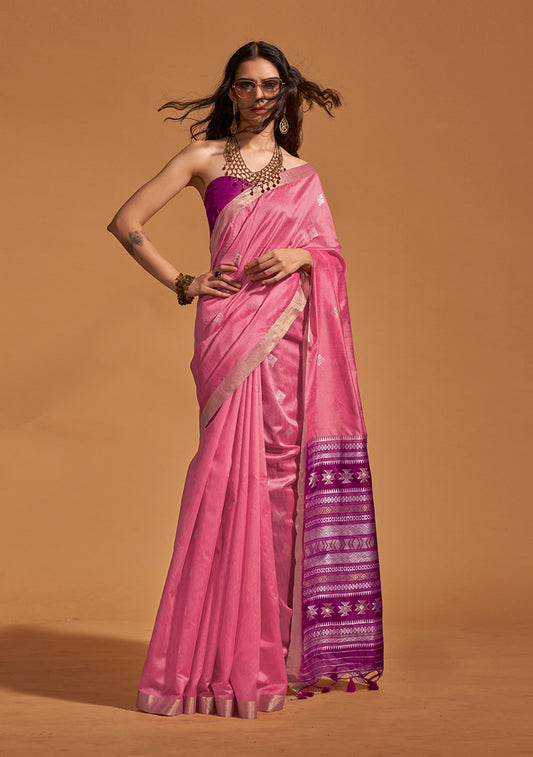 Â Pink woven saree