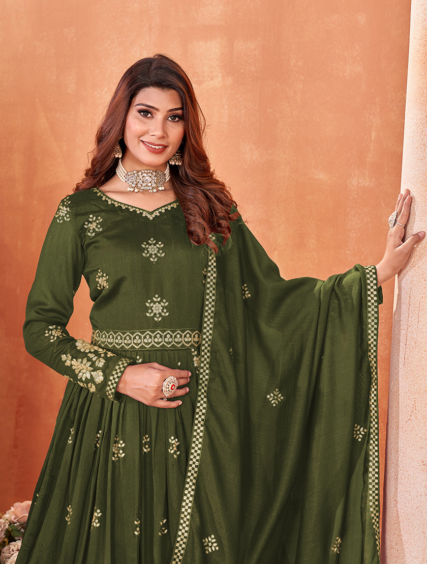 OliveArt SilkEmbroideredKurta