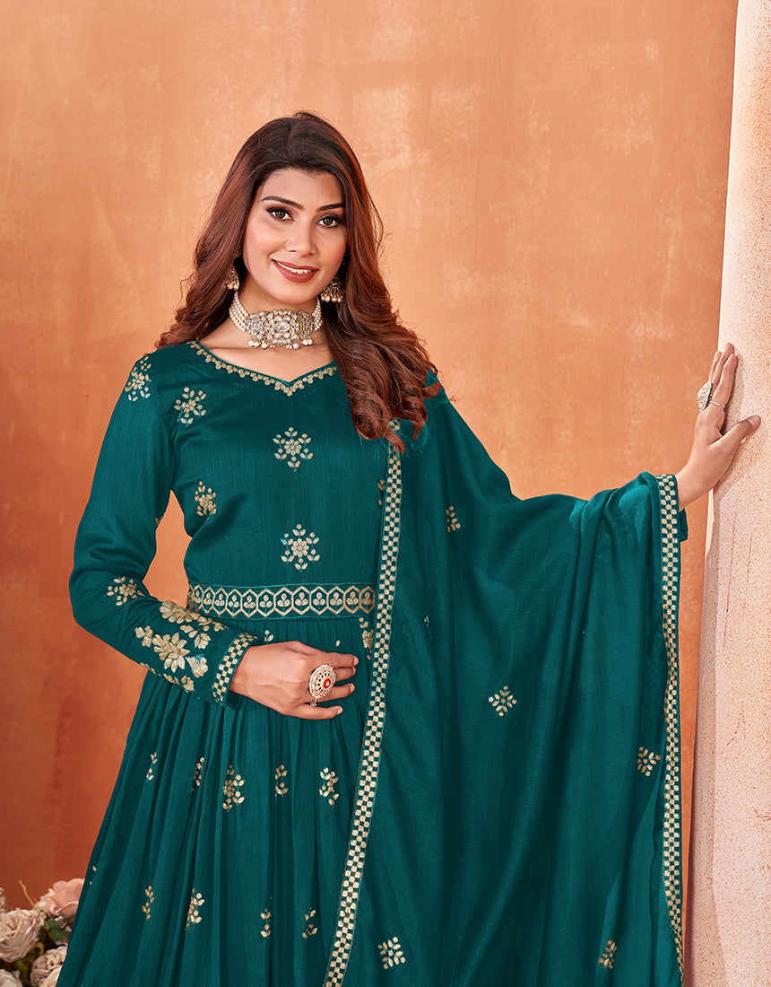 TealArt SilkEmbroideredKurta
